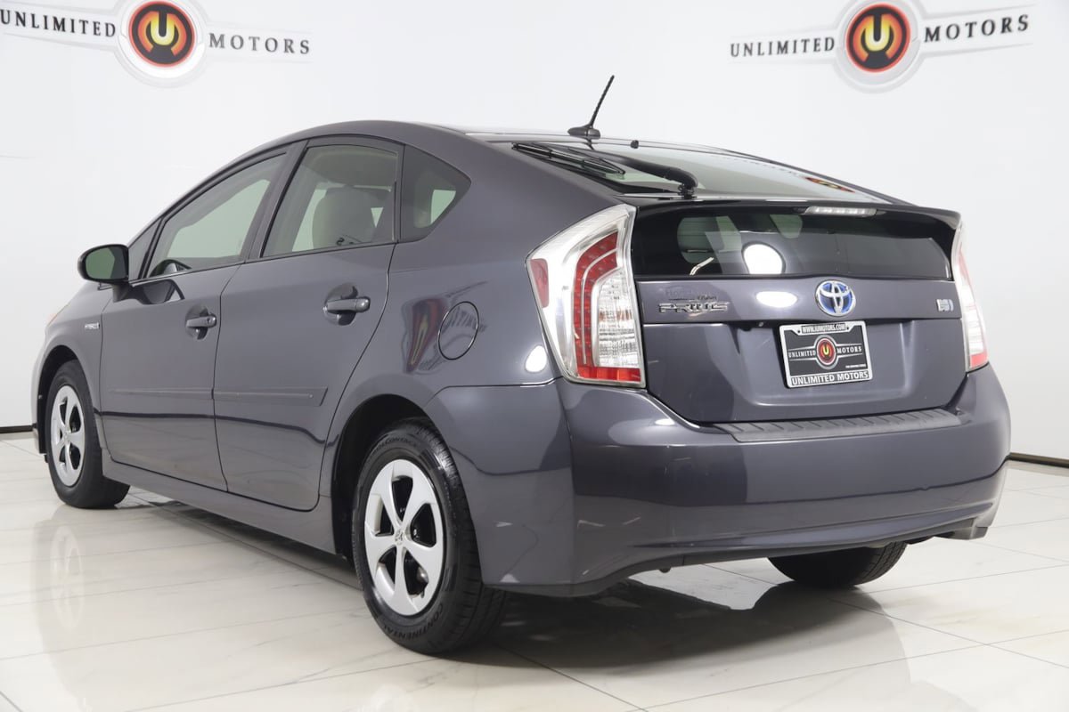 Used 2013 Toyota Prius Three FWD image 4