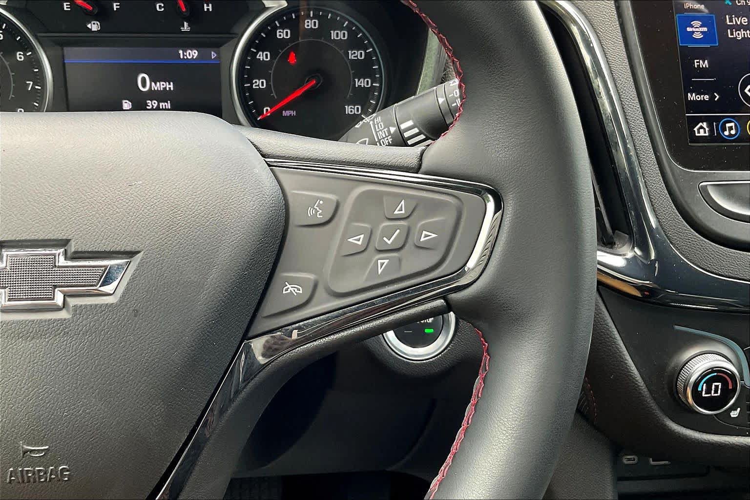 Used 2024 Chevrolet Equinox RS FWD image 47