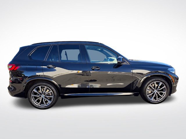 Certified 2023 BMW X5 xDrive40i w/ M Sport Package AWD/4WD image 8
