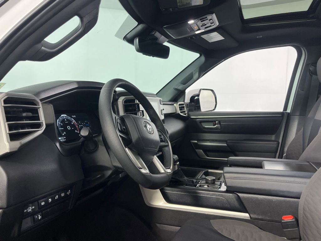 Used 2026 Toyota Sequoia SR5 image 18