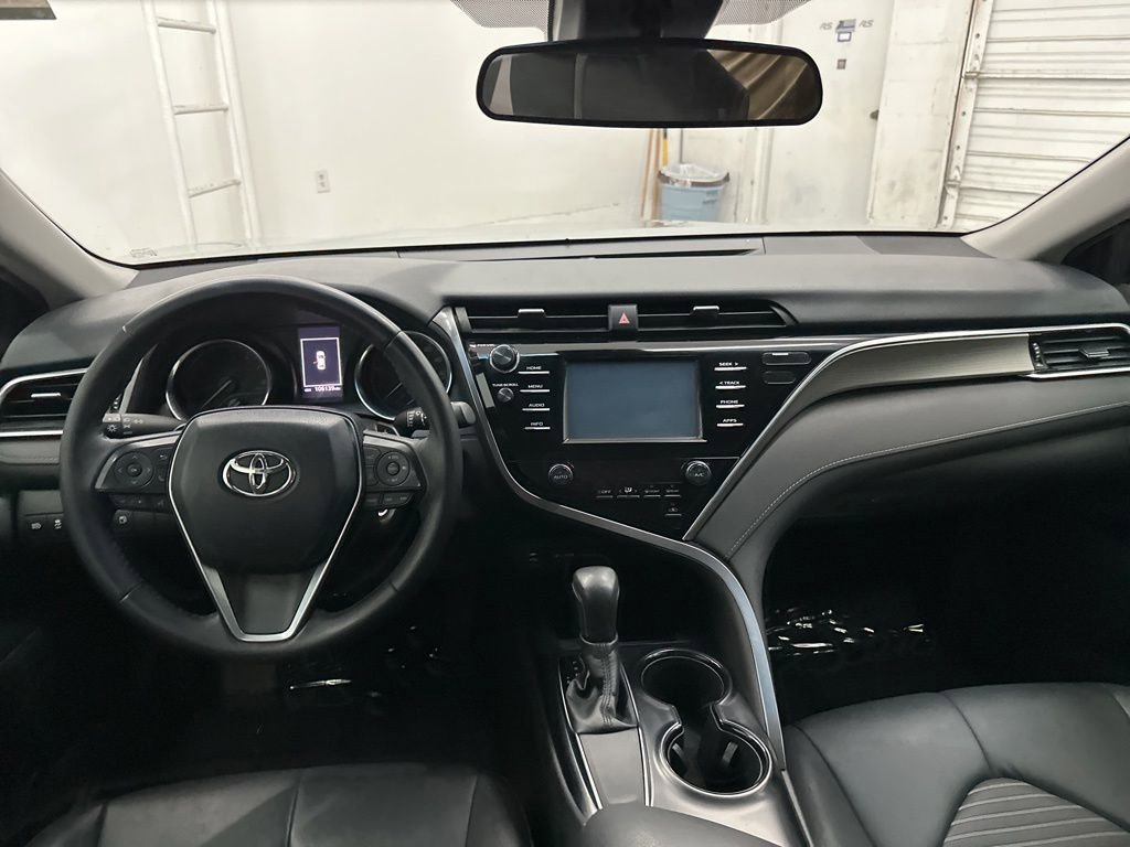 Used 2018 Toyota Camry SE FWD image 22