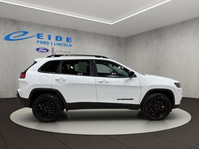 Used 2023 Jeep Cherokee Altitude Lux AWD/4WD image 7