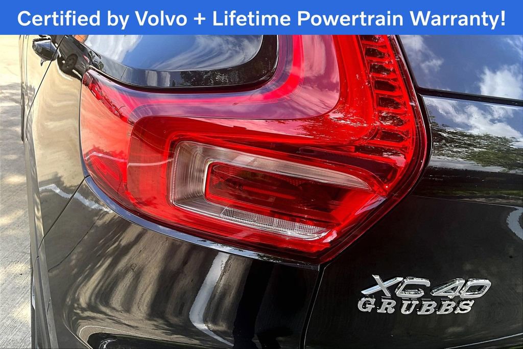 Certified 2026 Volvo XC40 B5 Plus AWD/4WD image 40