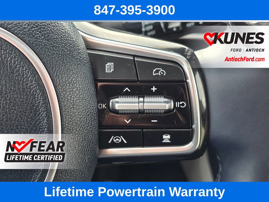 Used 2025 Kia Carnival SX Prestige image 47