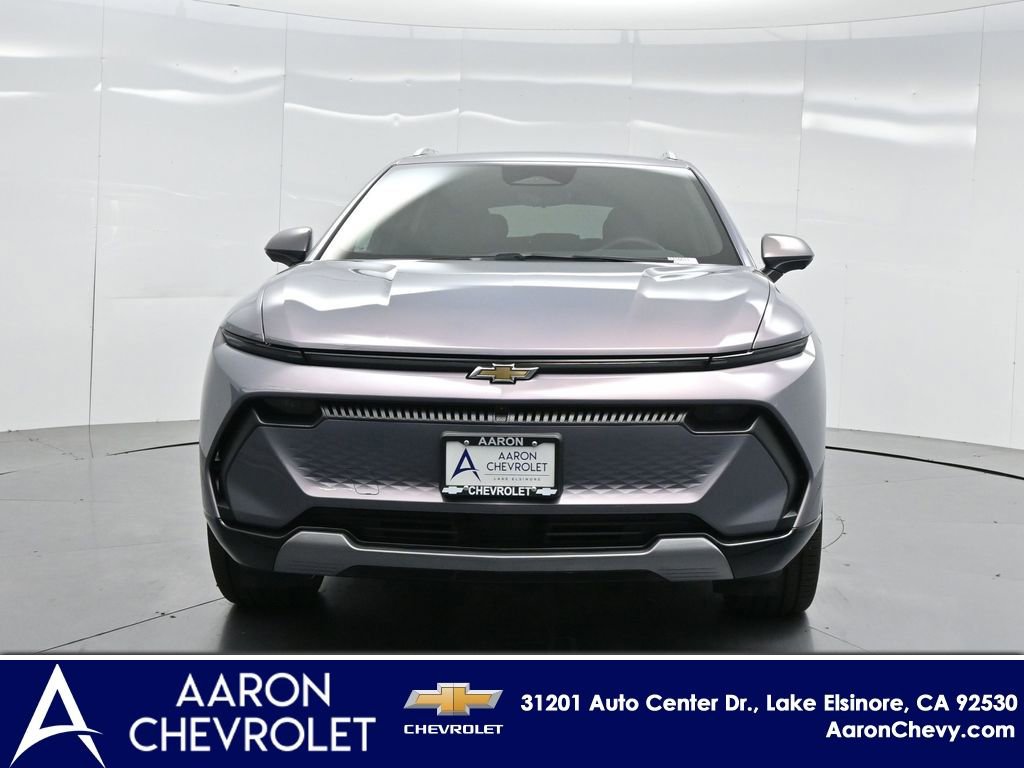 New 2025 Chevrolet Equinox EV LT w/ Convenience Package II image 32