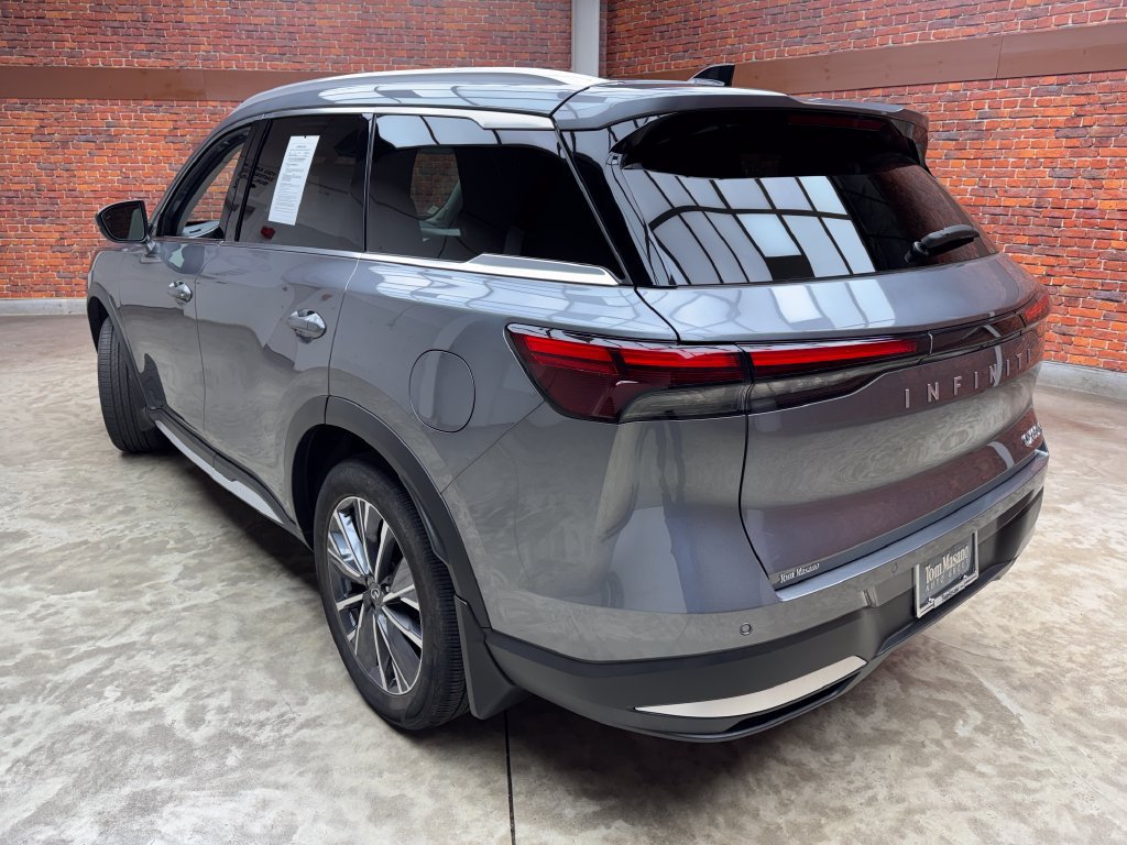 Used 2026 INFINITI QX60 Luxe w/ Cargo Package AWD/4WD image 2
