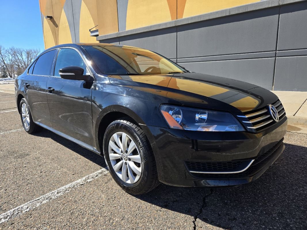 Used 2014 Volkswagen Passat 2.5 S image 2