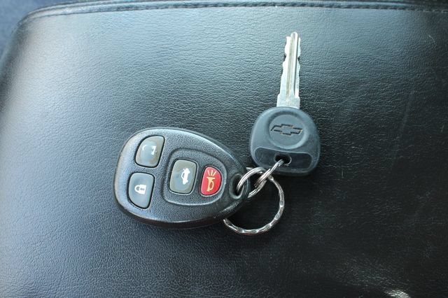 Used 2009 Chevrolet Impala LS FWD image 24
