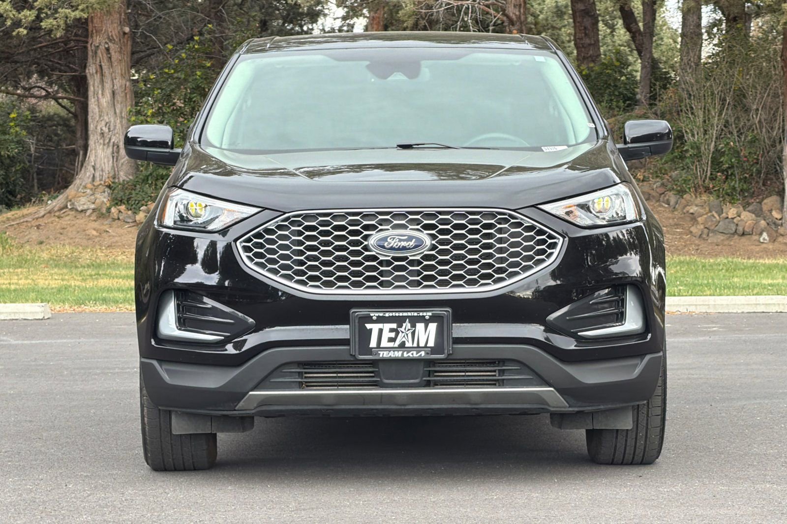 Used 2024 Ford Edge SEL image 9