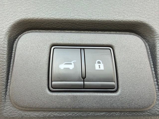 Used 2024 Nissan Rogue SV w/ SV Premium Package AWD/4WD image 37