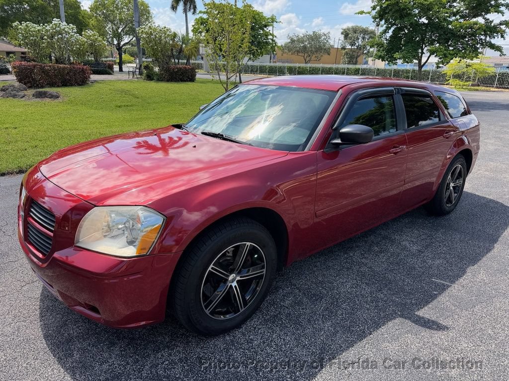 Used 2005 Dodge Magnum SE