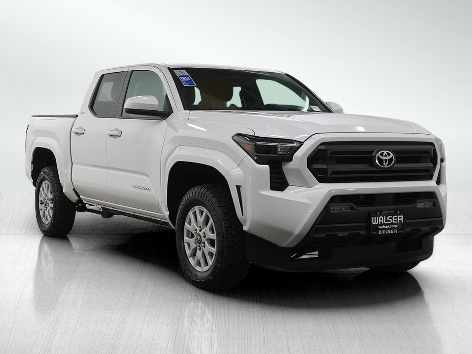 Used 2024 Toyota Tacoma SR5 image 7