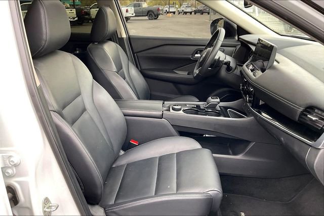 Used 2024 Nissan Rogue SL w/ SL Premium Package image 7