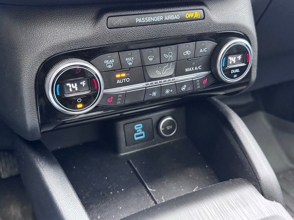 Certified 2021 Ford Escape SEL AWD/4WD image 15