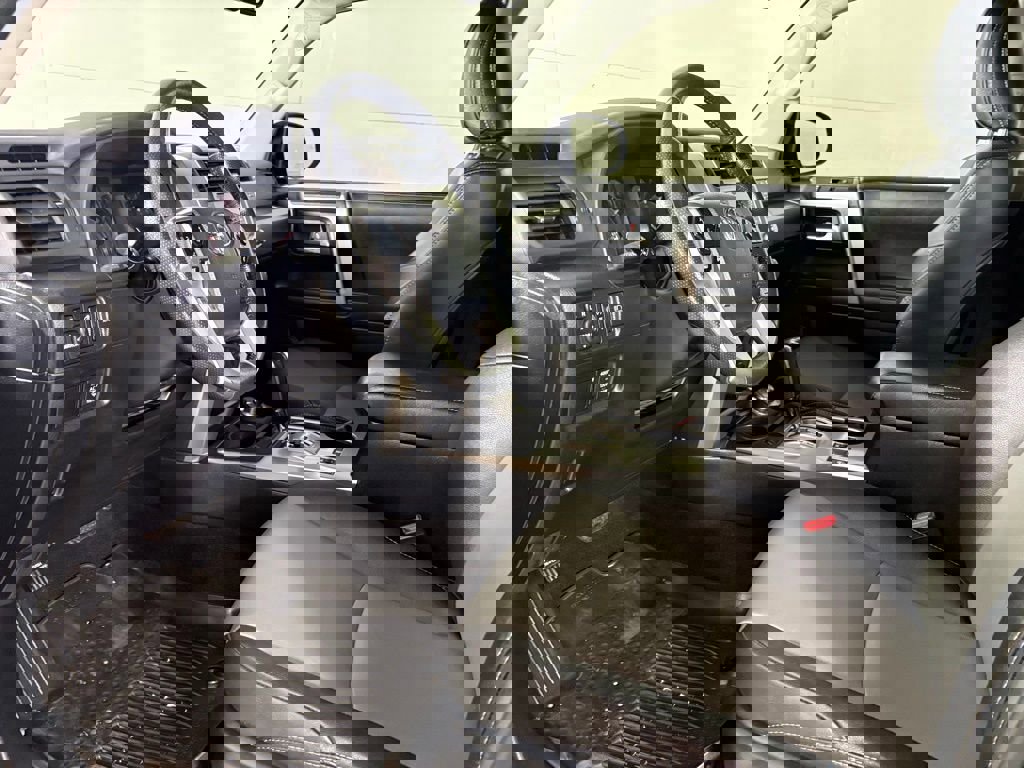 Used 2024 Toyota 4Runner SR5 Premium w/ Moonroof Package image 22