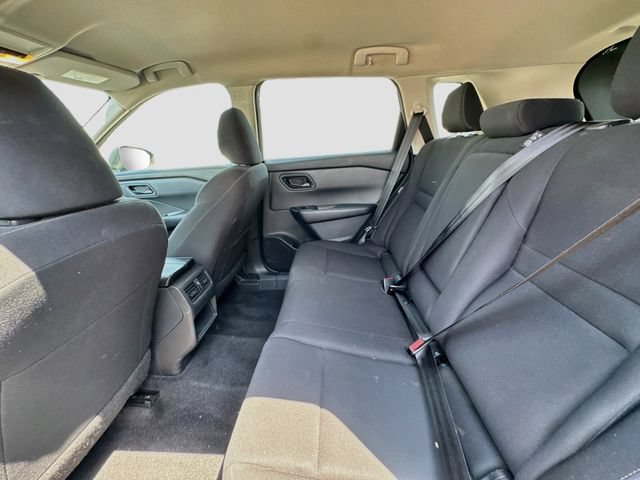 Used 2024 Nissan Rogue S FWD image 22