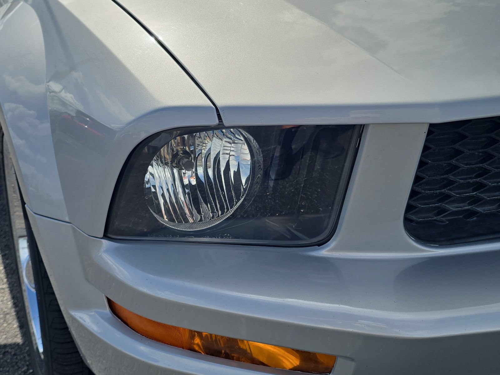 Used 2007 Ford Mustang Premium RWD image 7
