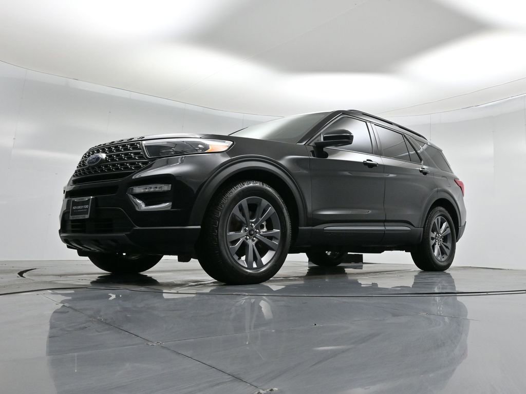 Certified 2023 Ford Explorer XLT w/ Equipment Group 202A image 51