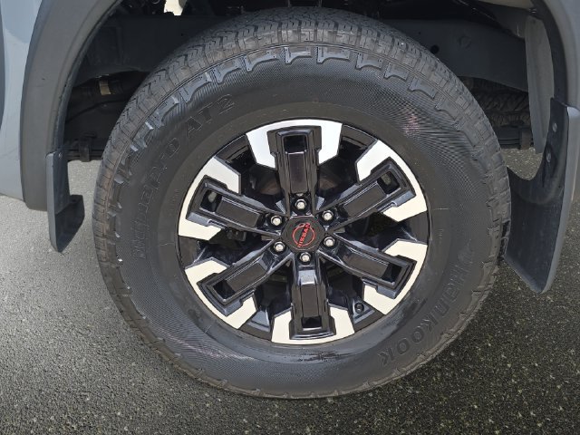 Used 2023 Nissan Frontier PRO-4X w/ Pro Convenience Package AWD/4WD image 35