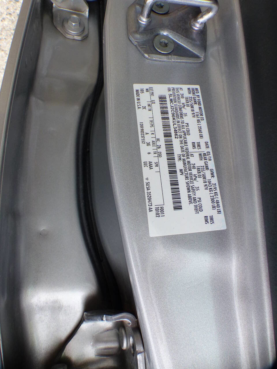 Used 2019 Lincoln MKC Select w/ Select Plus Package image 16