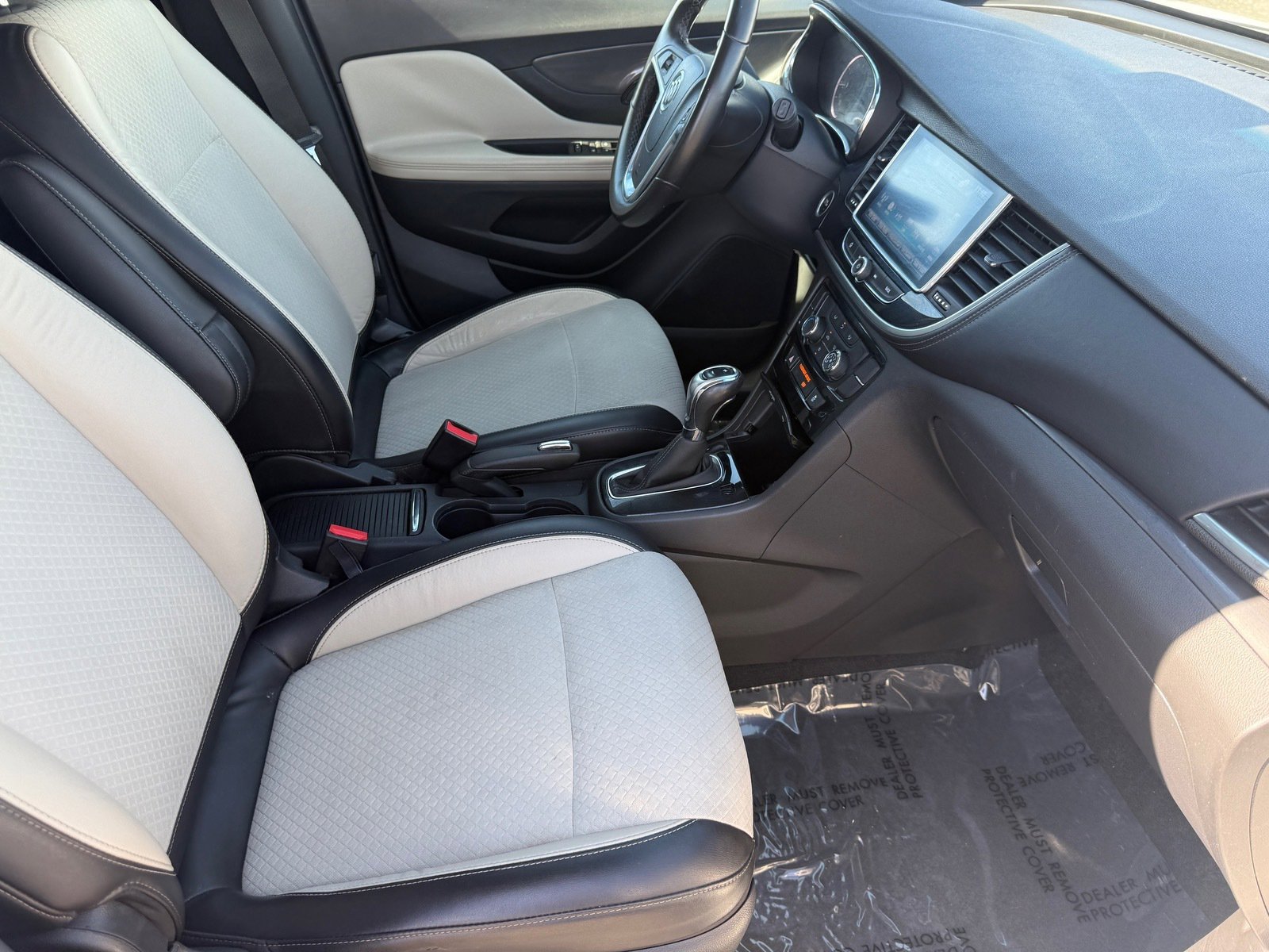 Used 2017 Buick Encore Preferred image 27