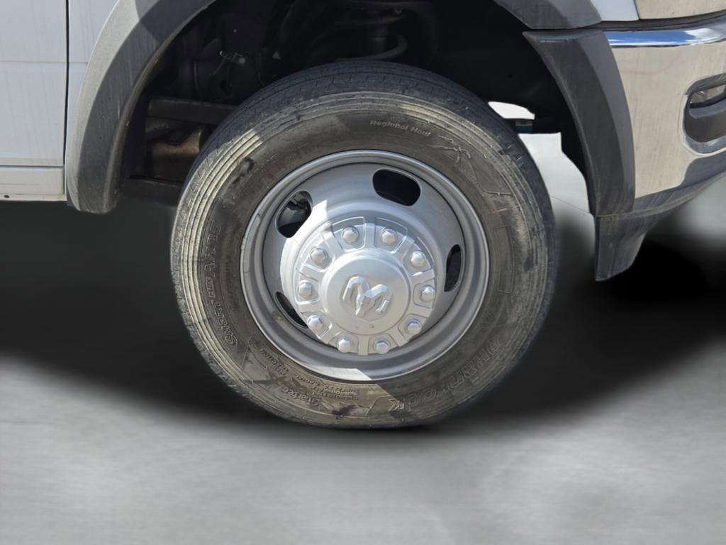 New 2026 RAM 5500 Tradesman w/ Chrome Appearance Group image 34