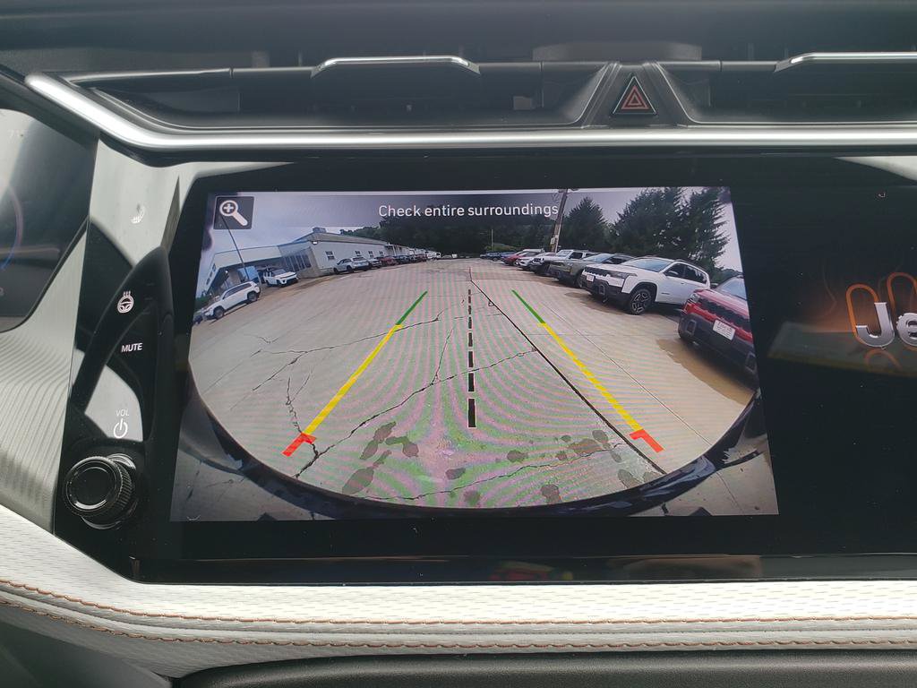 New 2026 Jeep Cherokee Limited AWD/4WD image 23