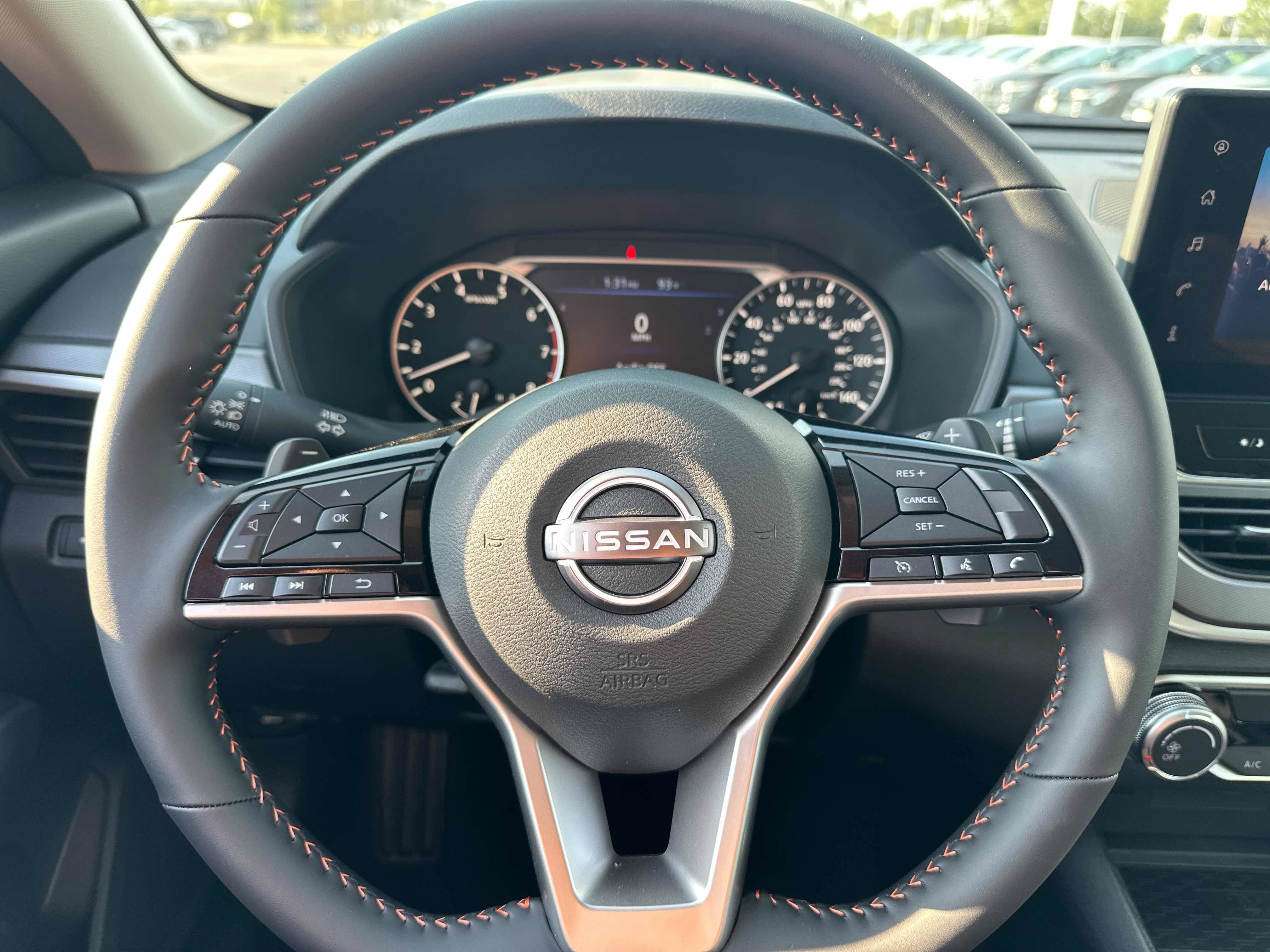 New 2026 Nissan Altima 2.5 SR AWD/4WD image 40