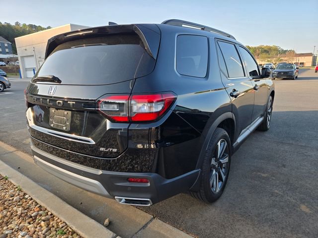 Used 2025 Honda Pilot Elite image 5