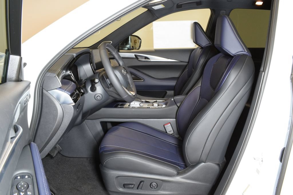 New 2027 INFINITI QX60 Sport w/ Dark Cargo Package AWD/4WD image 11