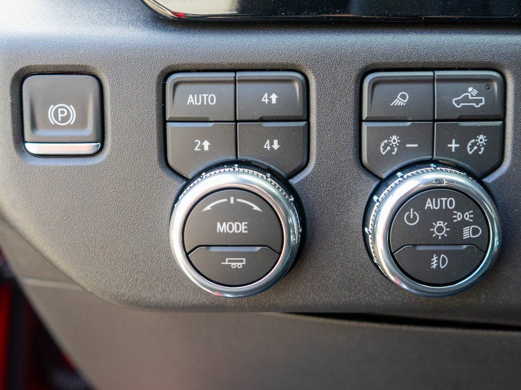 New 2026 GMC Sierra 1500 Elevation w/ Elevation Premium Package AWD/4WD image 17