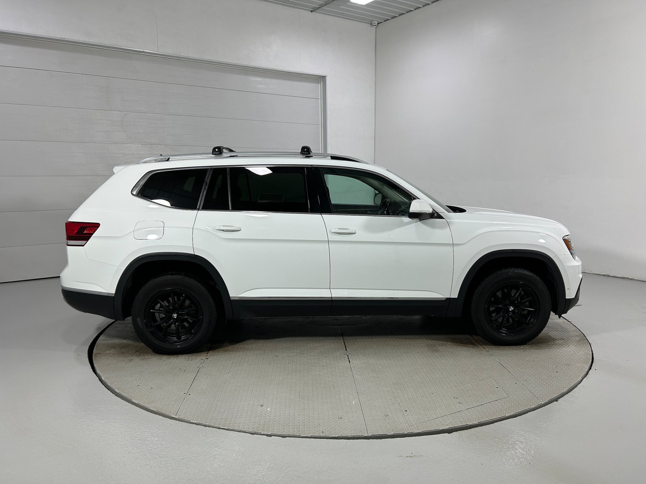Used 2019 Volkswagen Atlas SEL Premium AWD/4WD image 39
