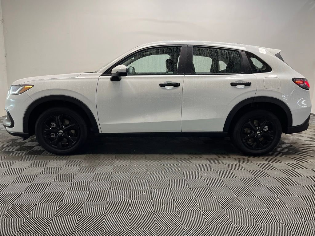 Used 2023 Honda HR-V LX image 23