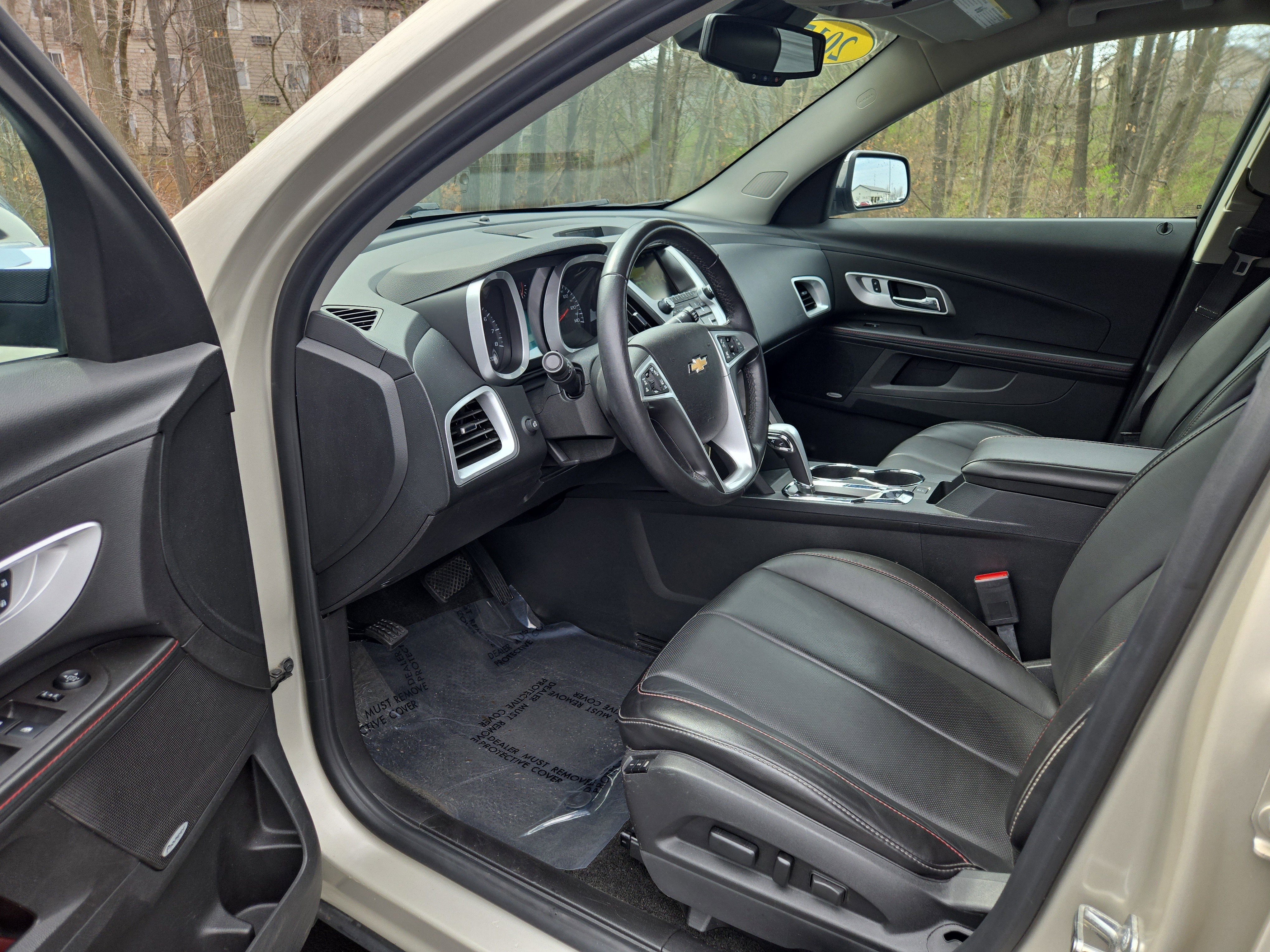 Used 2015 Chevrolet Equinox LTZ image 12