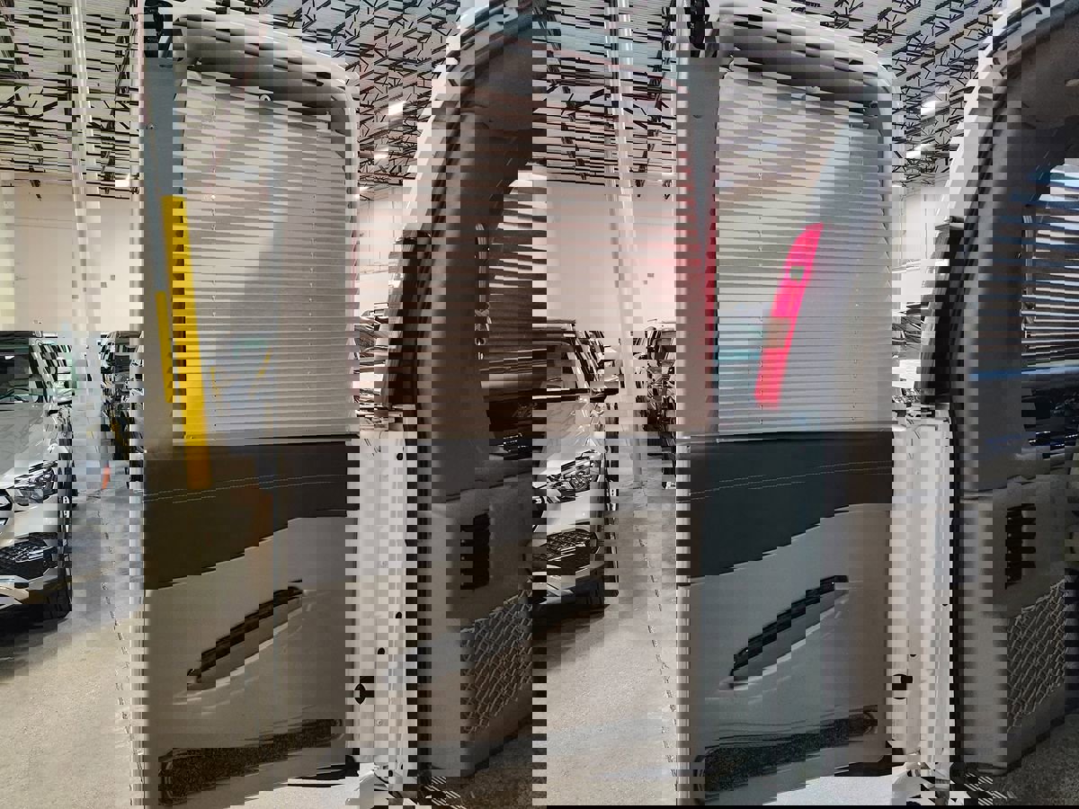 Used 2015 Chevrolet Express 2500 image 64