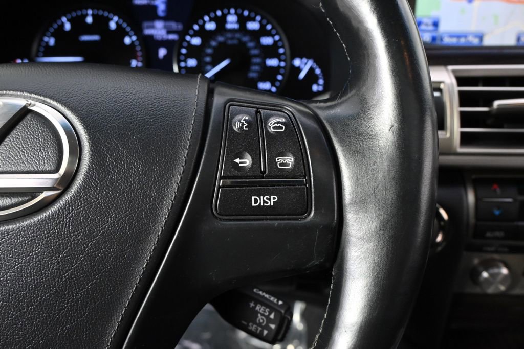 Used 2013 Lexus LS 460 AWD w/ Comfort Pkg image 34