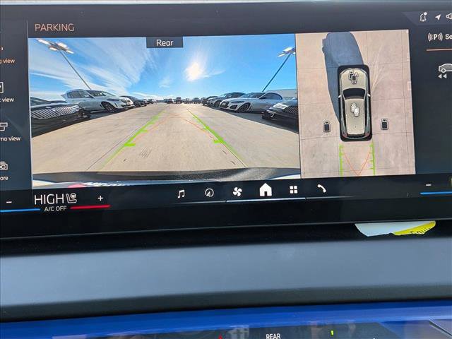 Used 2025 BMW X3 xDrive30i w/ Premium Package image 13