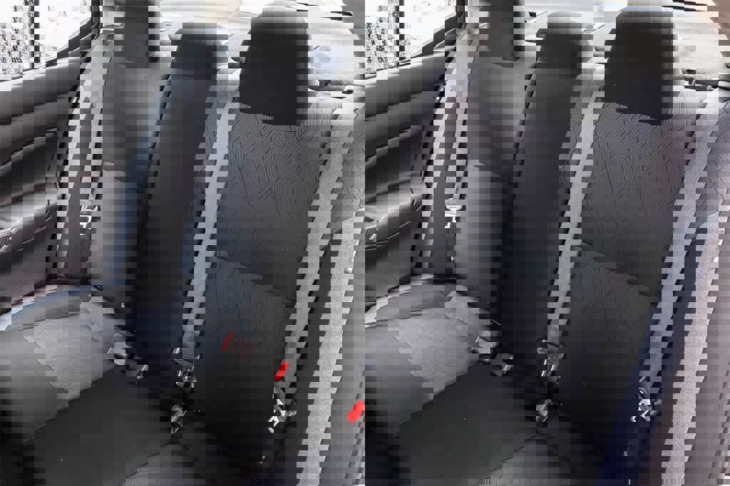 Used 2023 Nissan Versa SV image 19