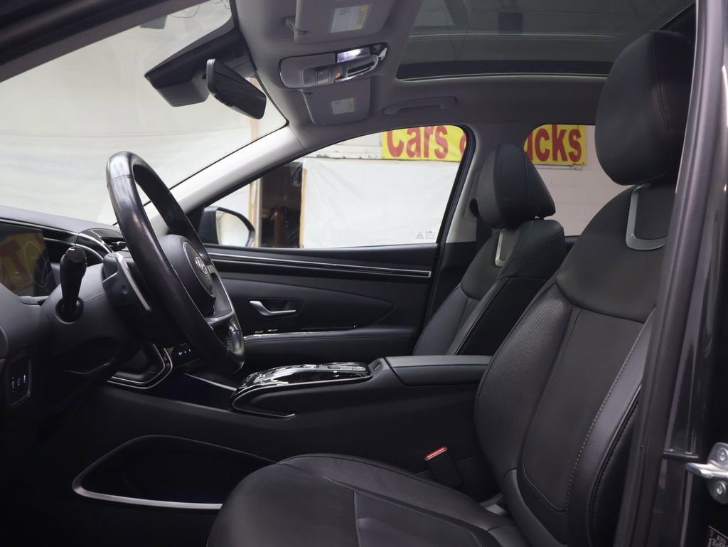 Used 2023 Hyundai Tucson Limited image 17