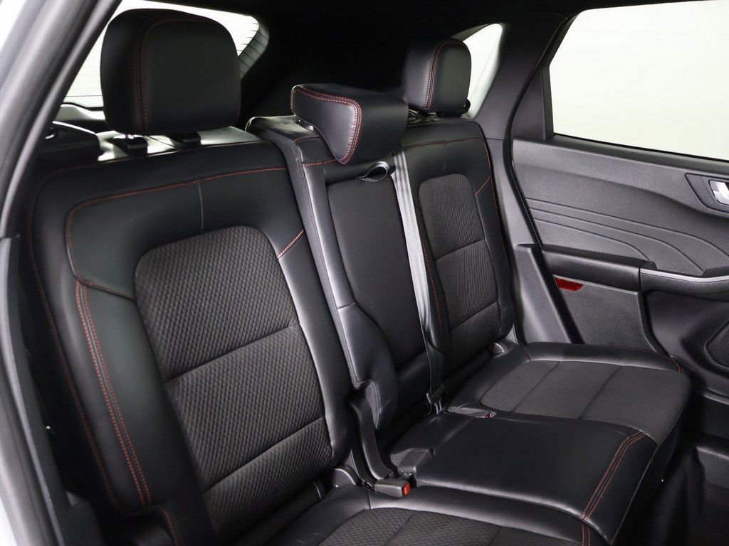 Used 2023 Ford Escape ST-Line w/ Tech Pack #1 image 34