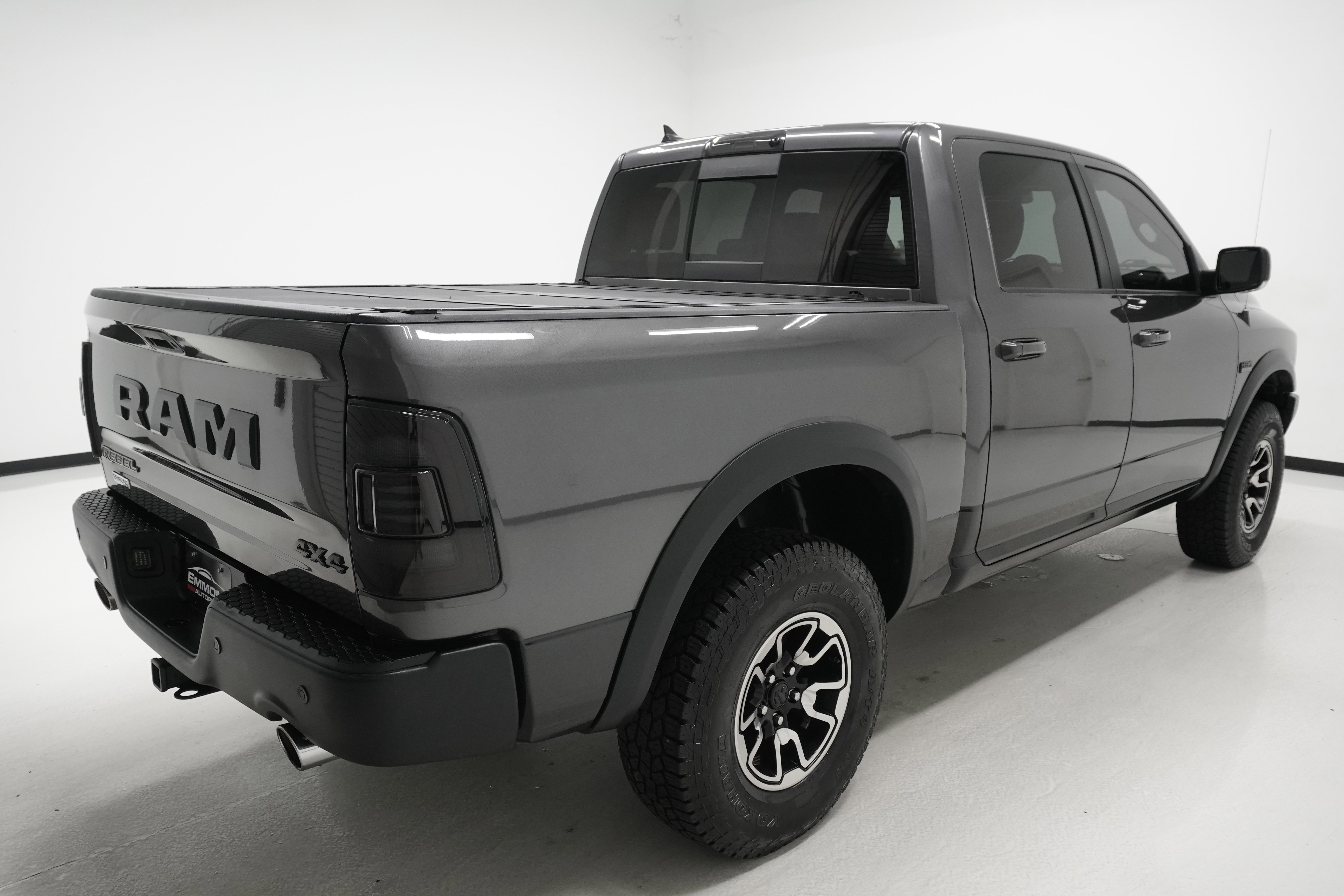 Used 2016 RAM 1500 Rebel w/ Luxury Group AWD/4WD image 4
