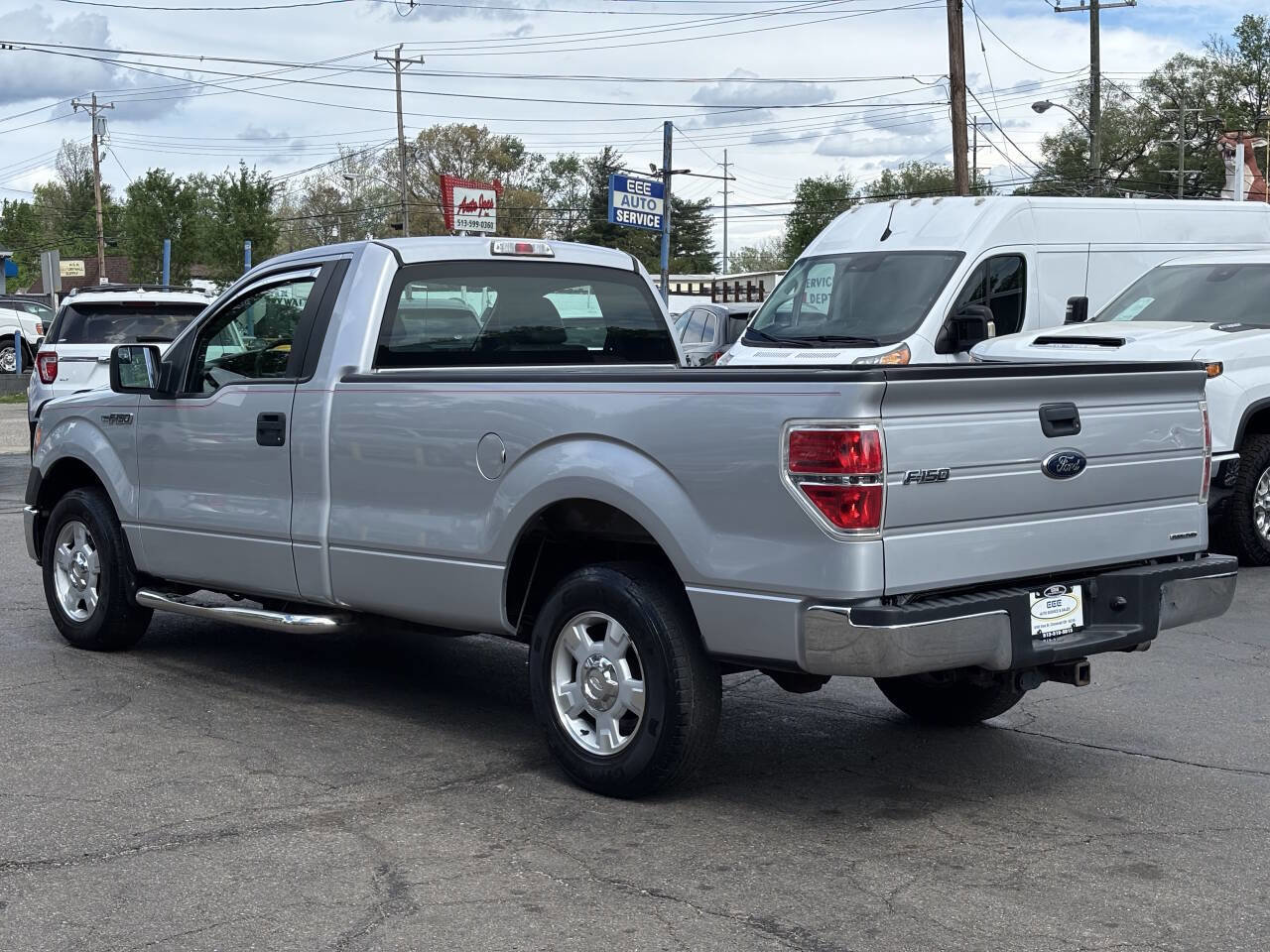 Used 2013 Ford F150 XL w/ Mid Equipment Group RWD image 6