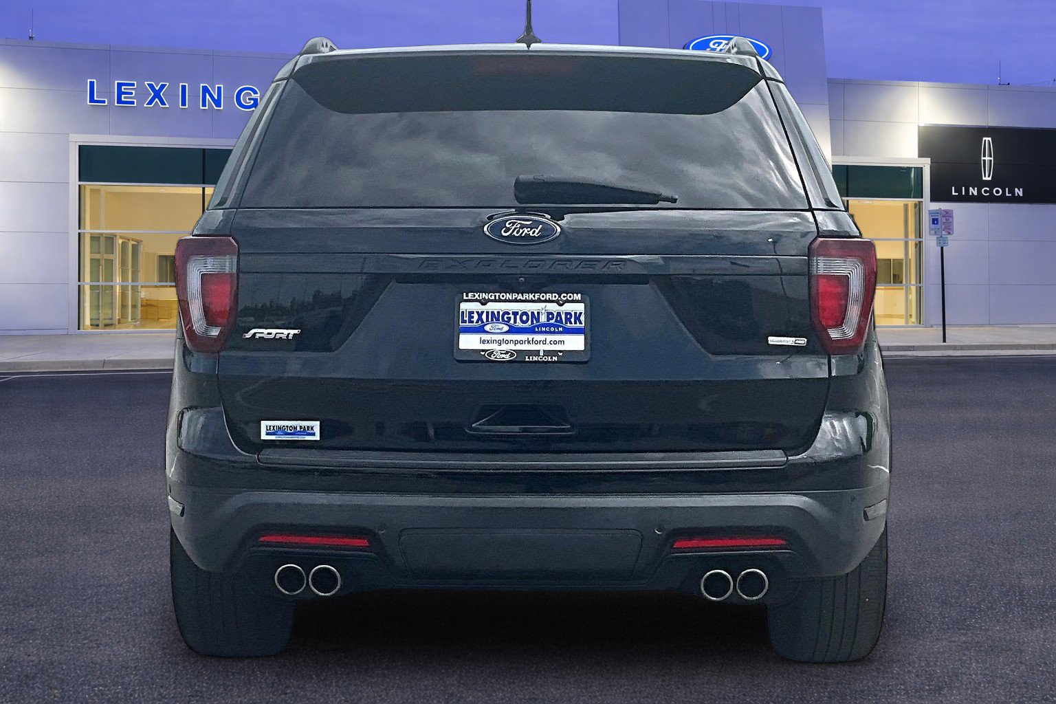 Used 2019 Ford Explorer Sport w/ Equipment Group 401A AWD/4WD image 6