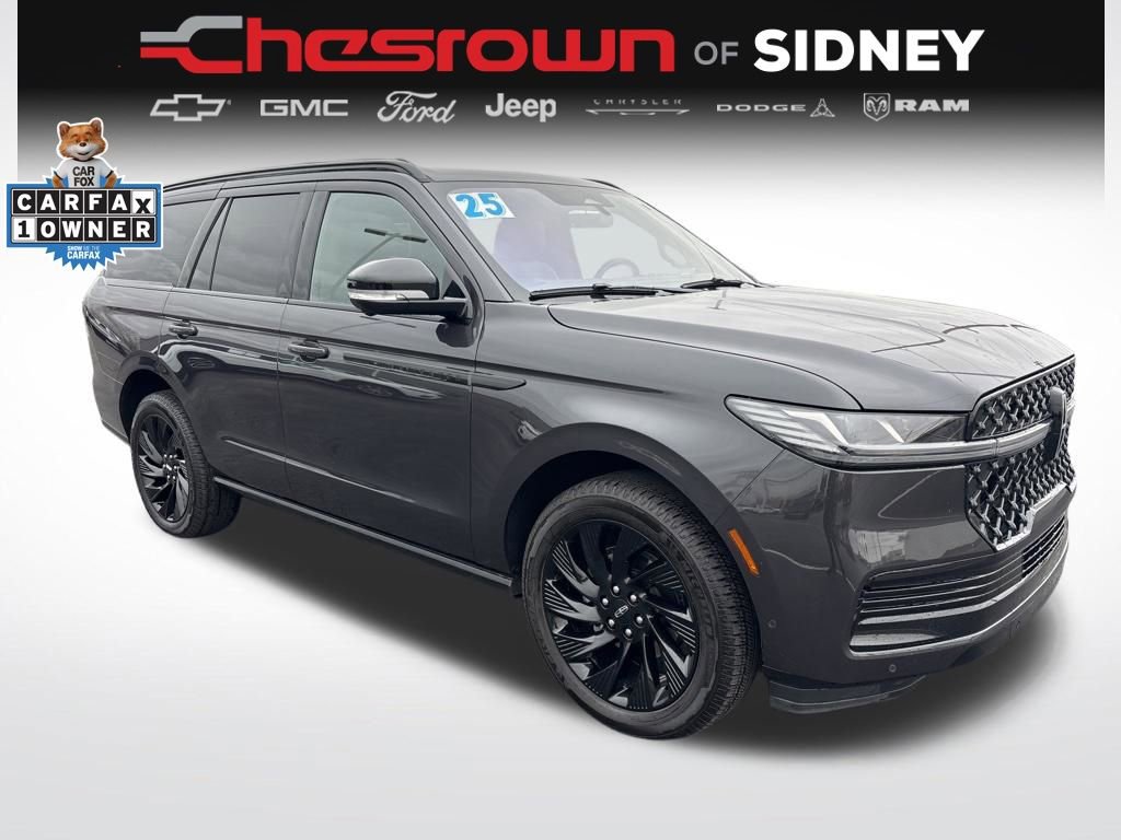 Used 2025 Lincoln Navigator Reserve w/ Jet Appearance Package AWD/4WD image 7