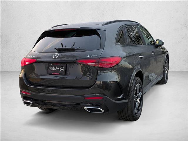 Used 2026 Mercedes-Benz GLC 300 4MATIC image 5