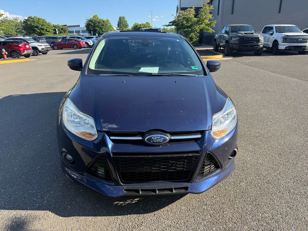 Used 2012 Ford Focus SEL FWD image 2