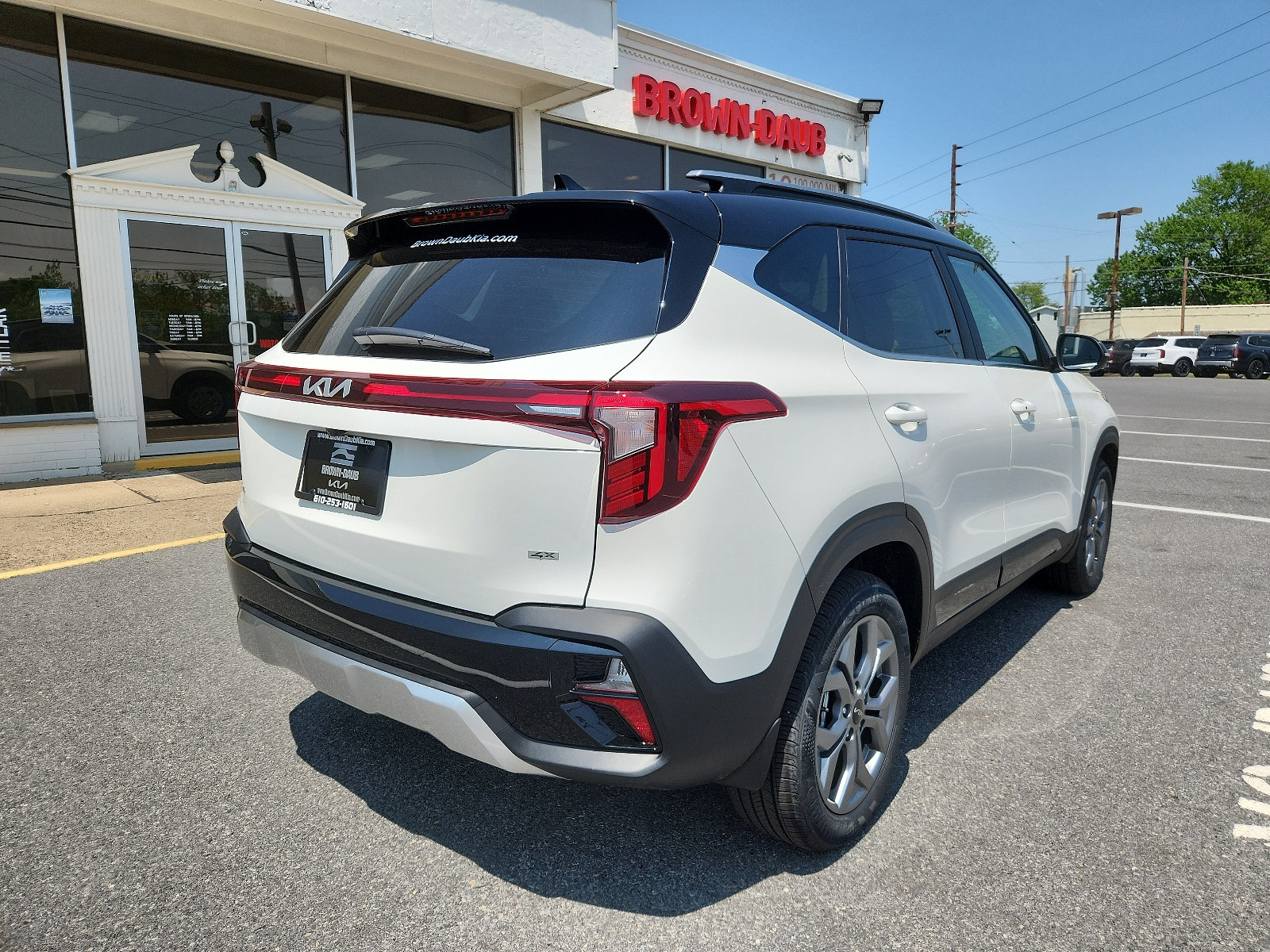 New 2024 Kia Seltos S AWD/4WD image 4