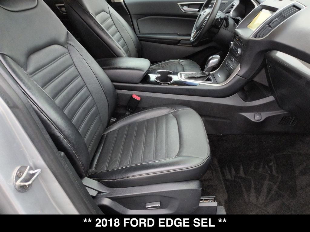 Used 2018 Ford Edge SEL w/ Equipment Group 201A image 28