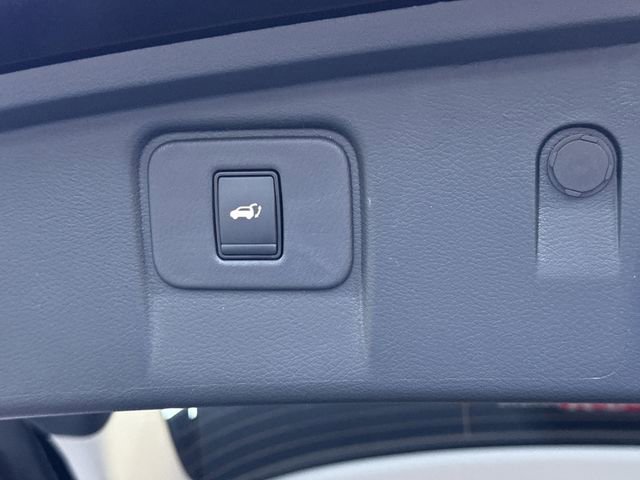 Certified 2024 Nissan Murano Platinum image 21