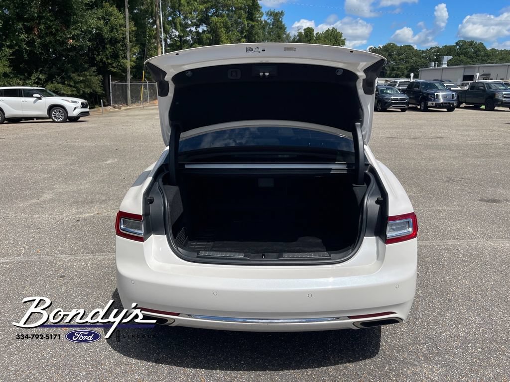 Used 2019 Lincoln Continental Select FWD image 14